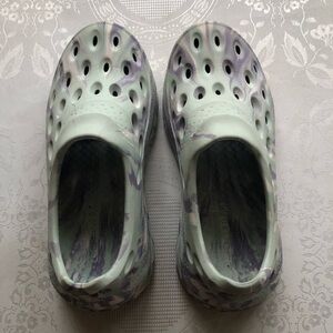 Skechers Arch-Fit Go-Foam Women’s Size 9 Sage Green Tie-Dye Rubber Sandal Shoes